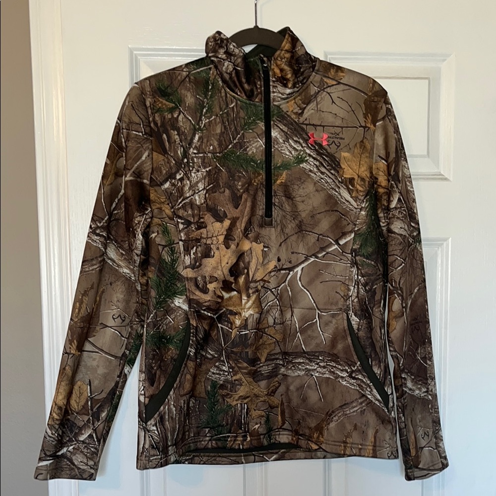 Women’s Under Armour Camo Pullover